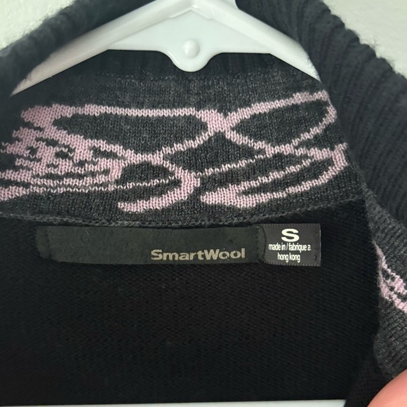 SmartWool 1/4 Zip Pullover Black with Pink Swirls 100% Merino Wool Outdoor - Picture 6 of 9